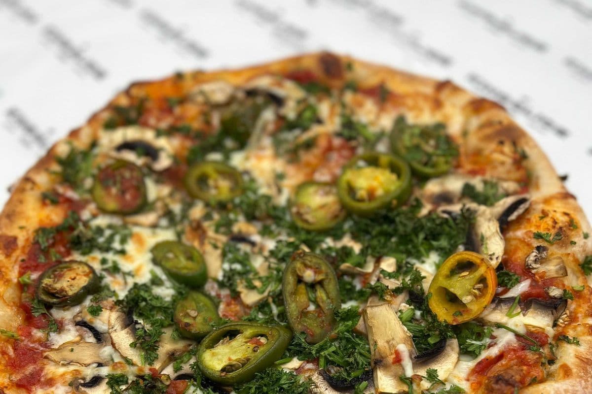 Medium Arrabbiata Pizza