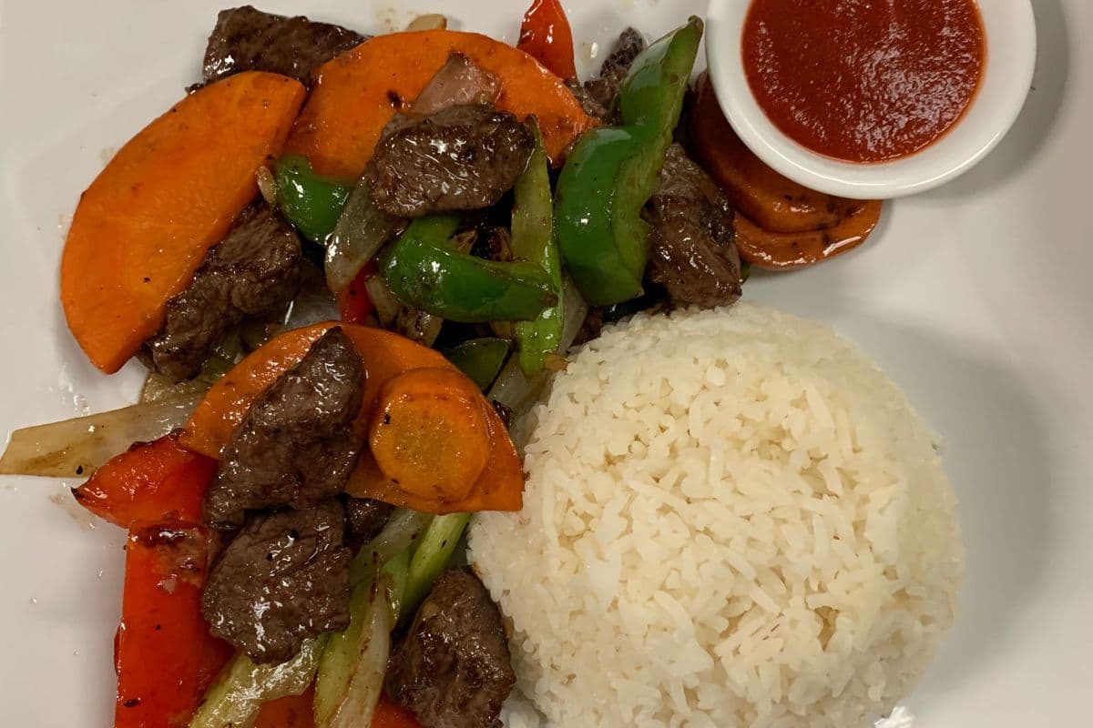 Cubed Beef House Special - Com Bo Luc Lac