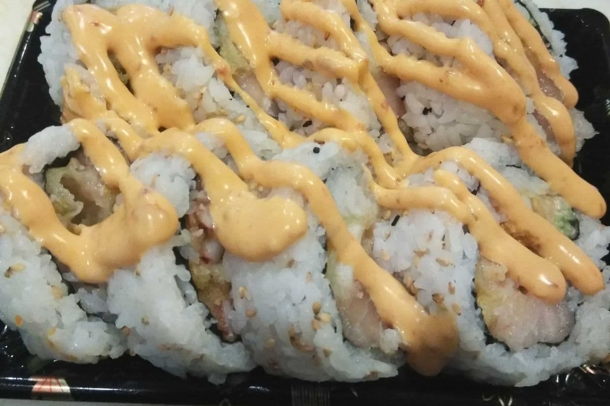 Volcano Roll Daimaki (8 pcs)