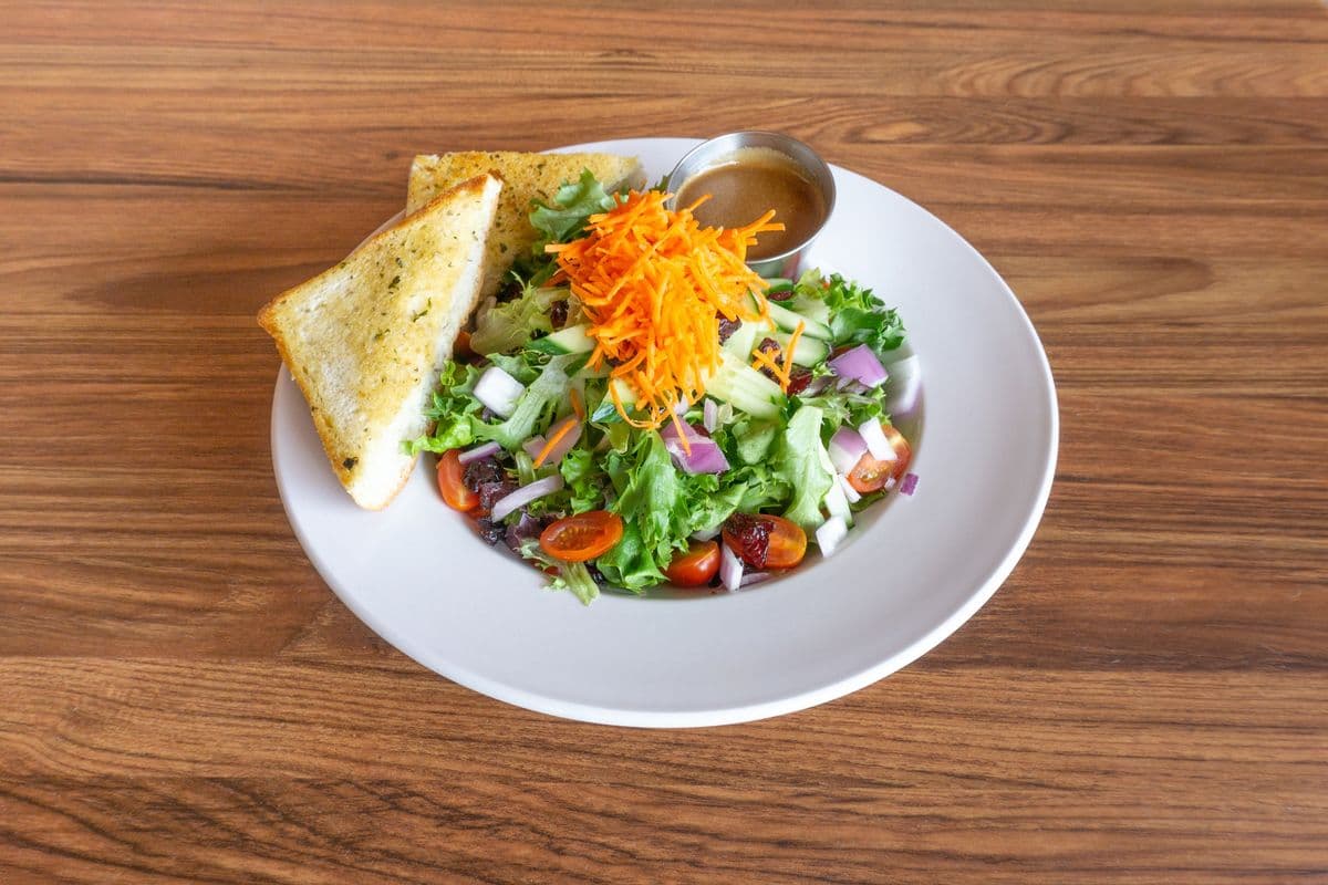 Classic Pub Salad