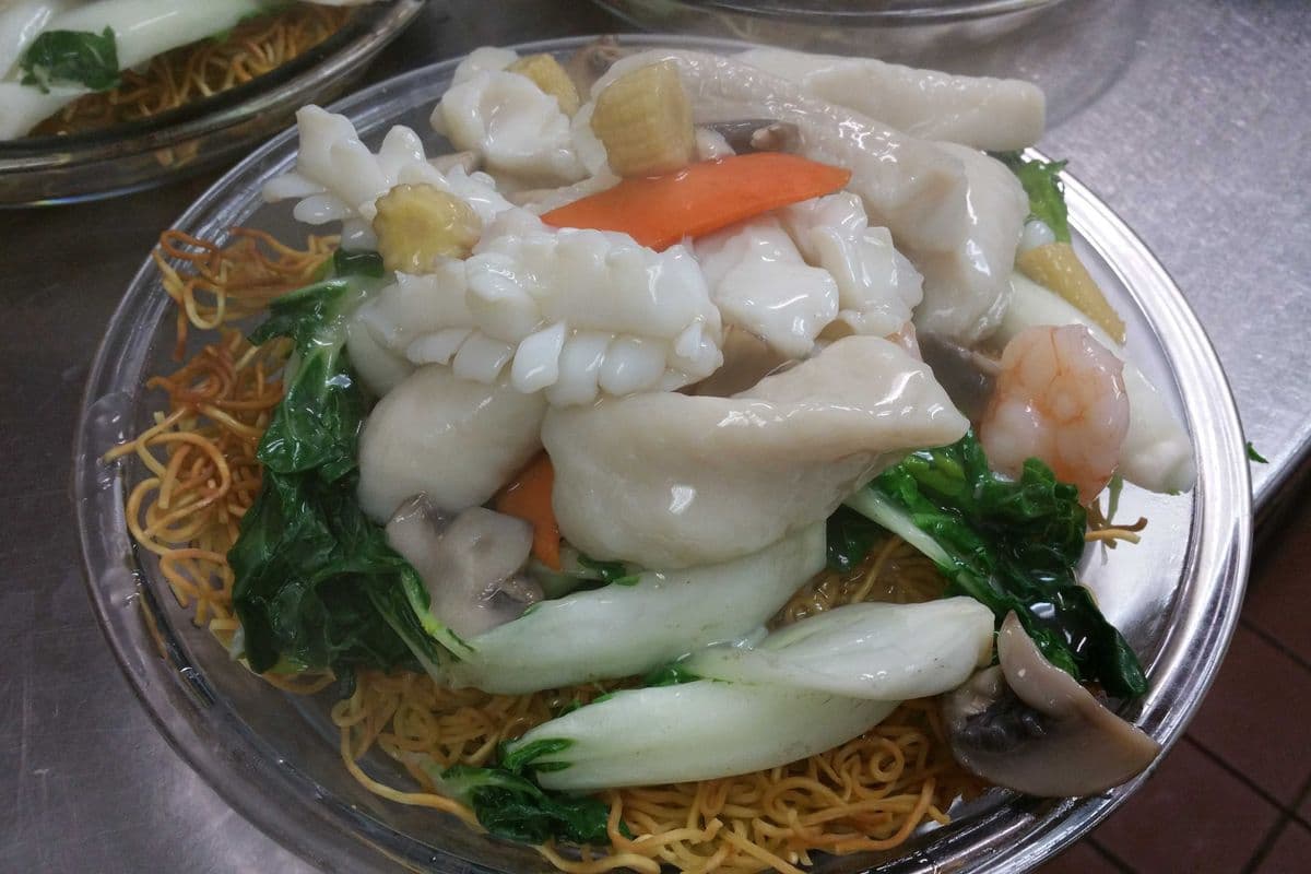 116. Seafood Chow Mein 海鲜炒面