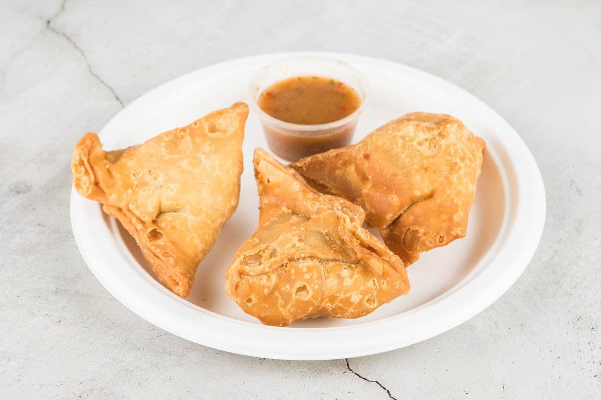 Vegetable Samosa (3 pcs)