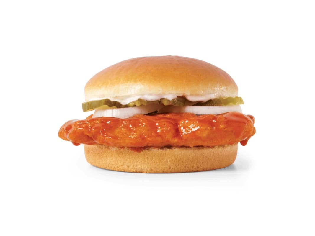 Buffalo Chicken Sandwich (Cals: 460)