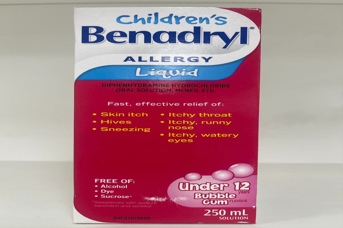 Children’s Benadryl Allergy Liquid (250 mL) (250 mL, liquid)