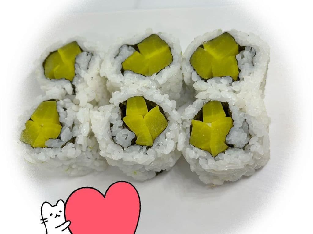 #Pickled Radish Roll (6pcs)