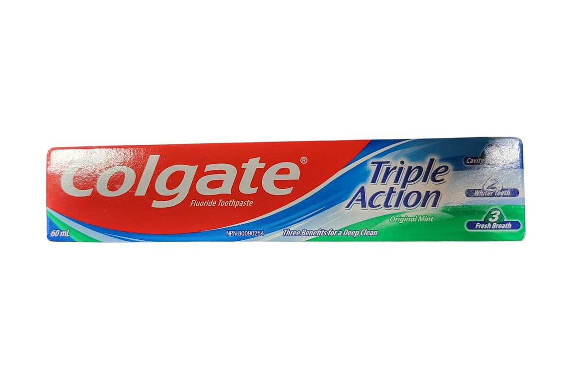 Colgate Triple Action Original Mint Toothpaste
