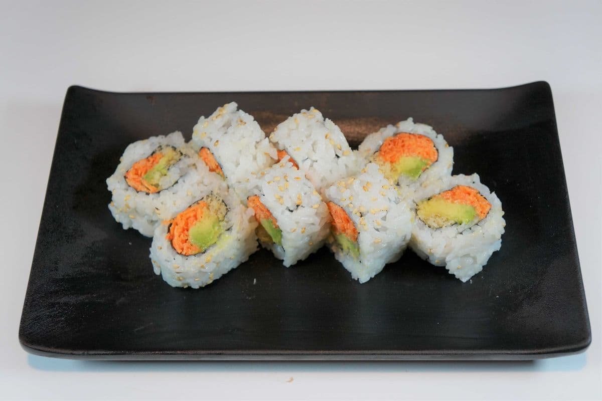 127. Spicy Crab Maki Roll (8 pcs)