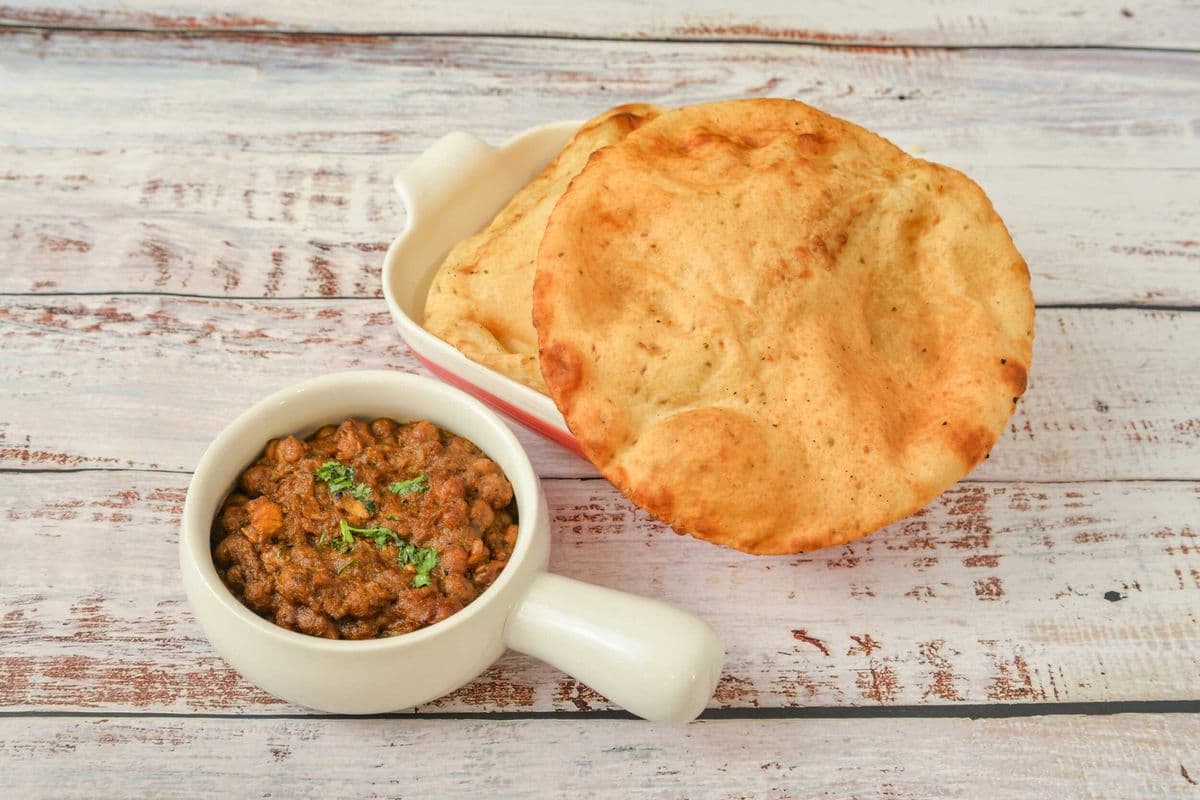 Chole Bhature (Angaar Special)