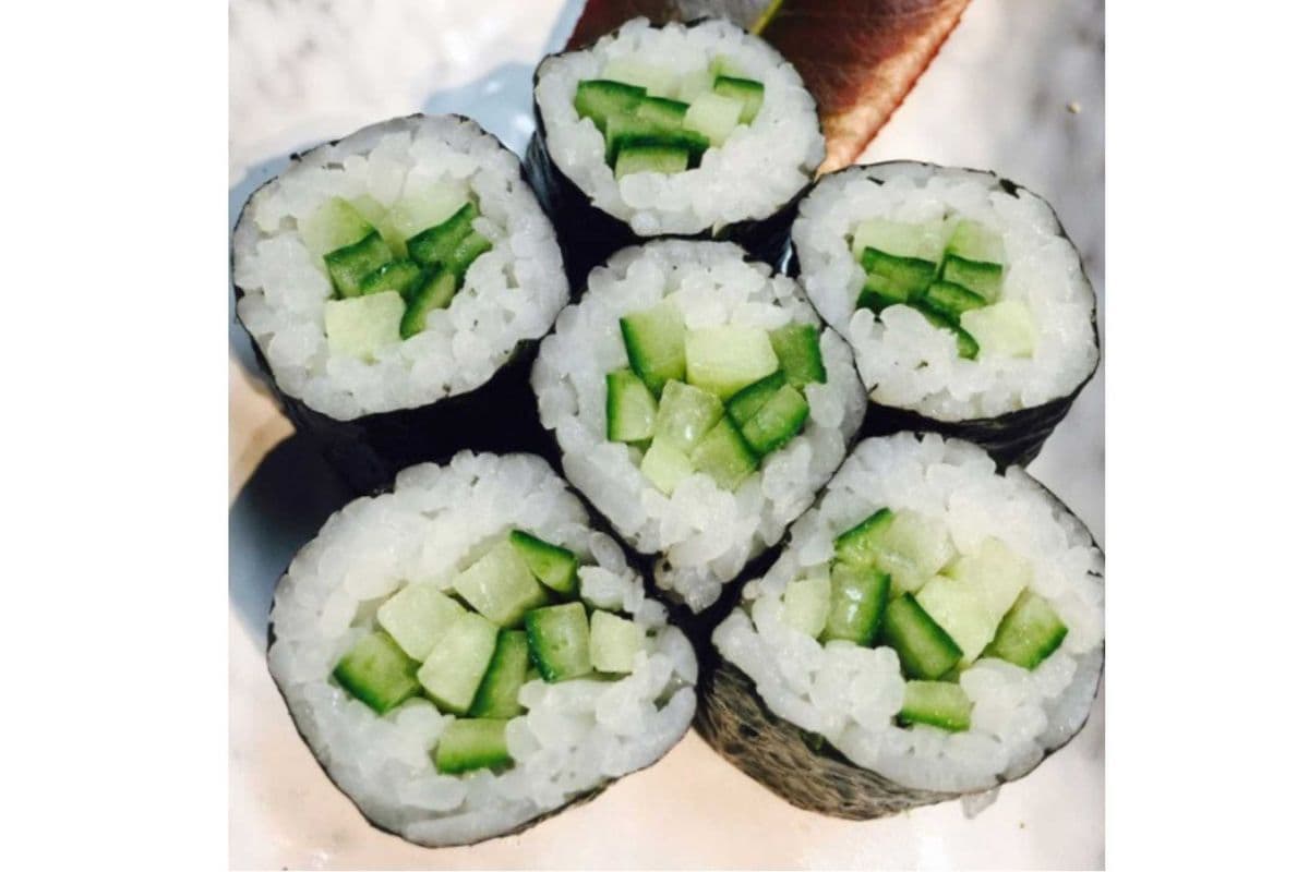 V1 Kappa Roll (Cucumber Roll) (6 pcs)