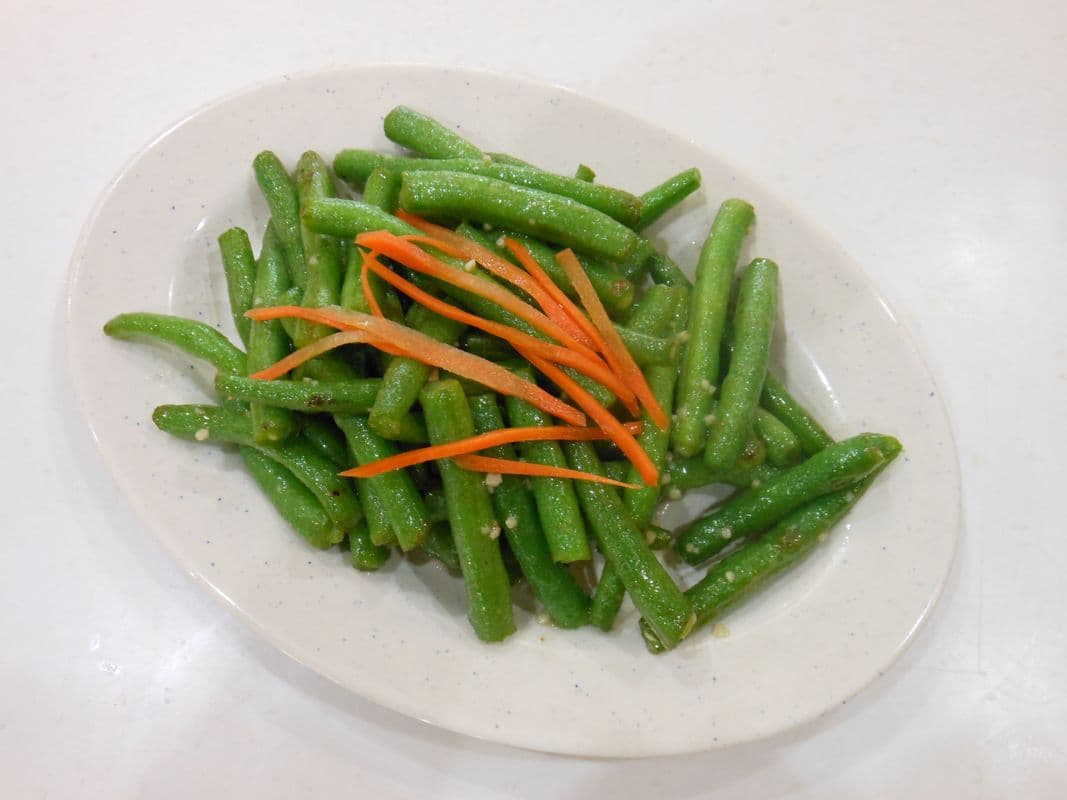 Sauteed Fresh Green Beans with Garlic (Dimsum) 蒜蓉炒鮮四季豆