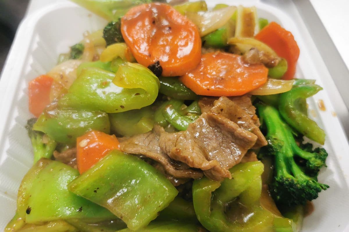 Beef & Mixed Greens W/ Black Bean Sauce