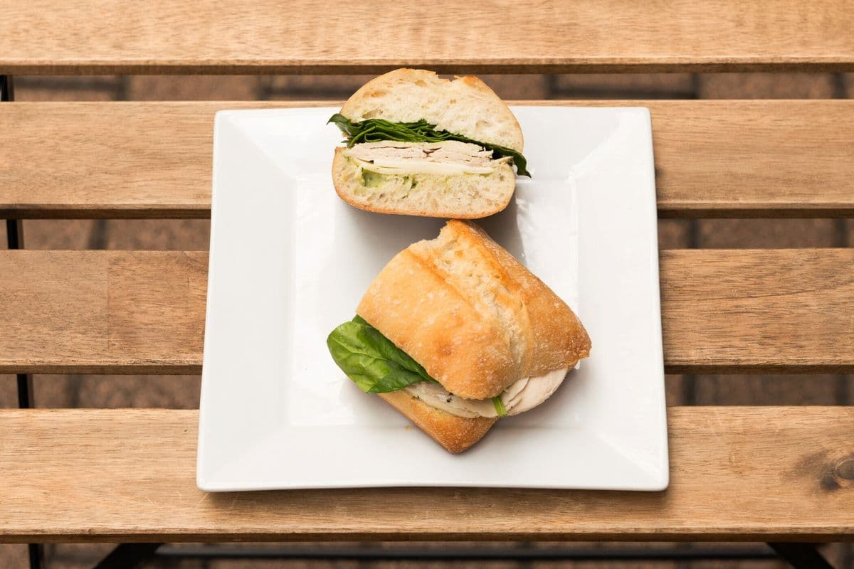 (NEW) CHICKEN PESTO SANDWICH