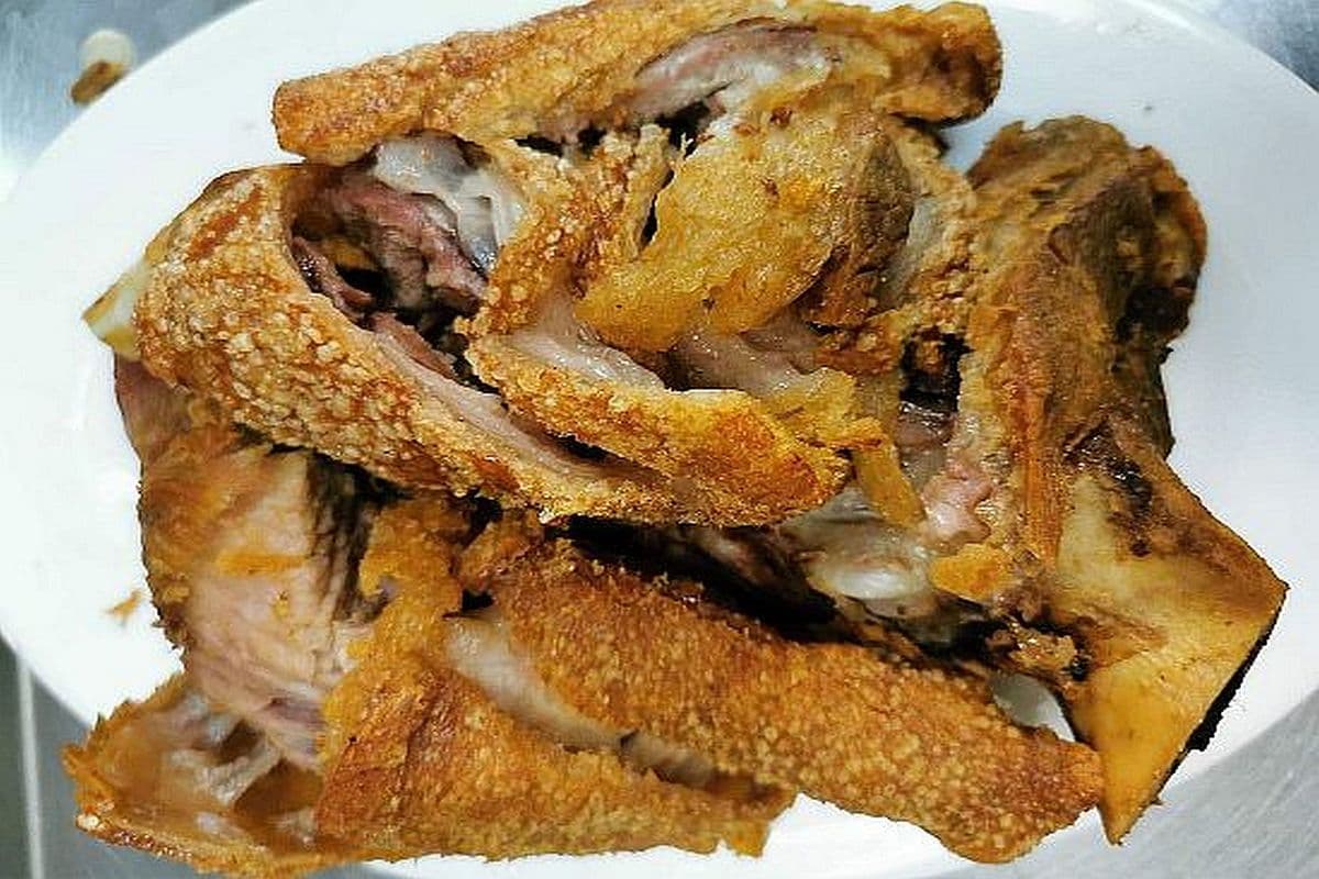 Crispy Pata (Pork Hock)