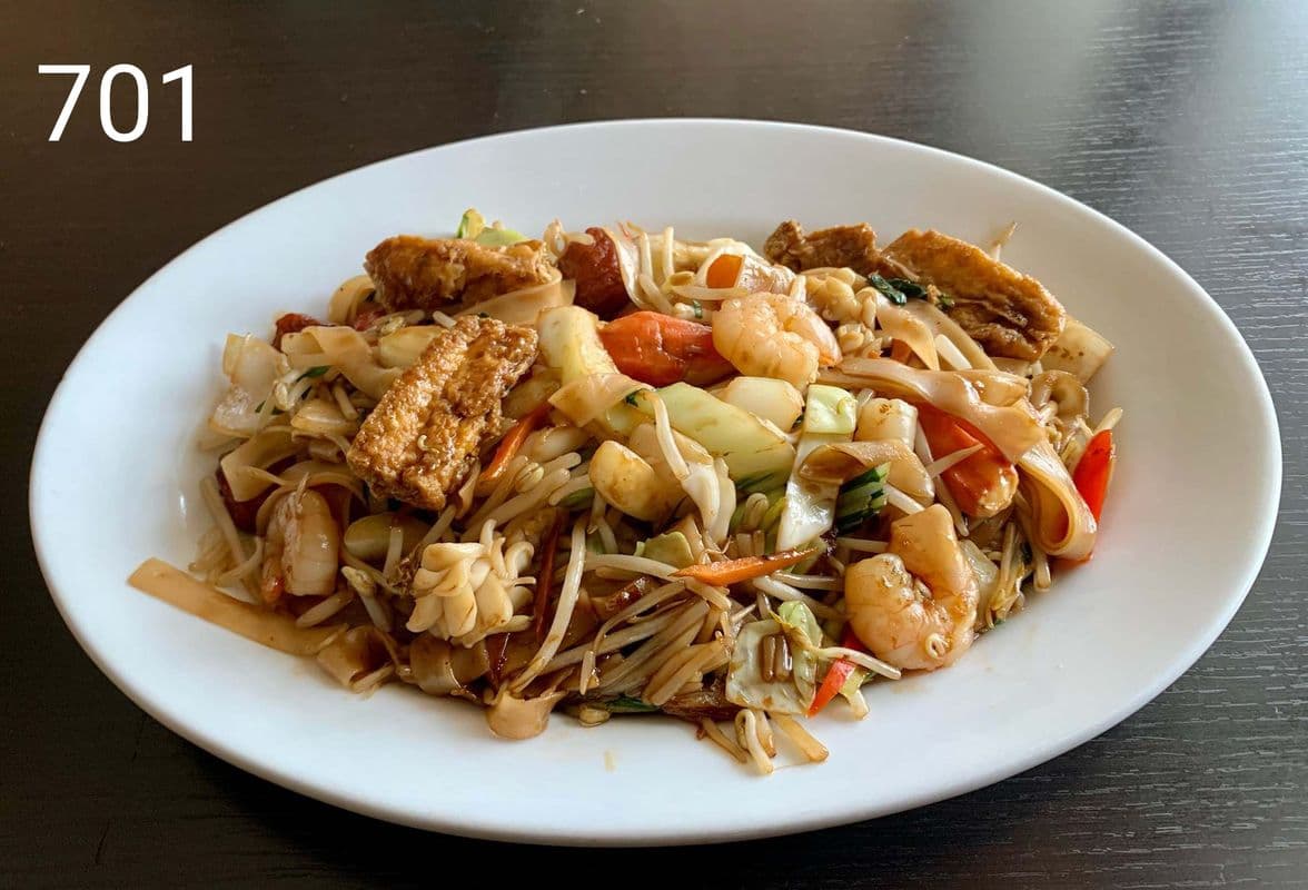 701. Hu Tieu Xao Do Bien and Rau Cai