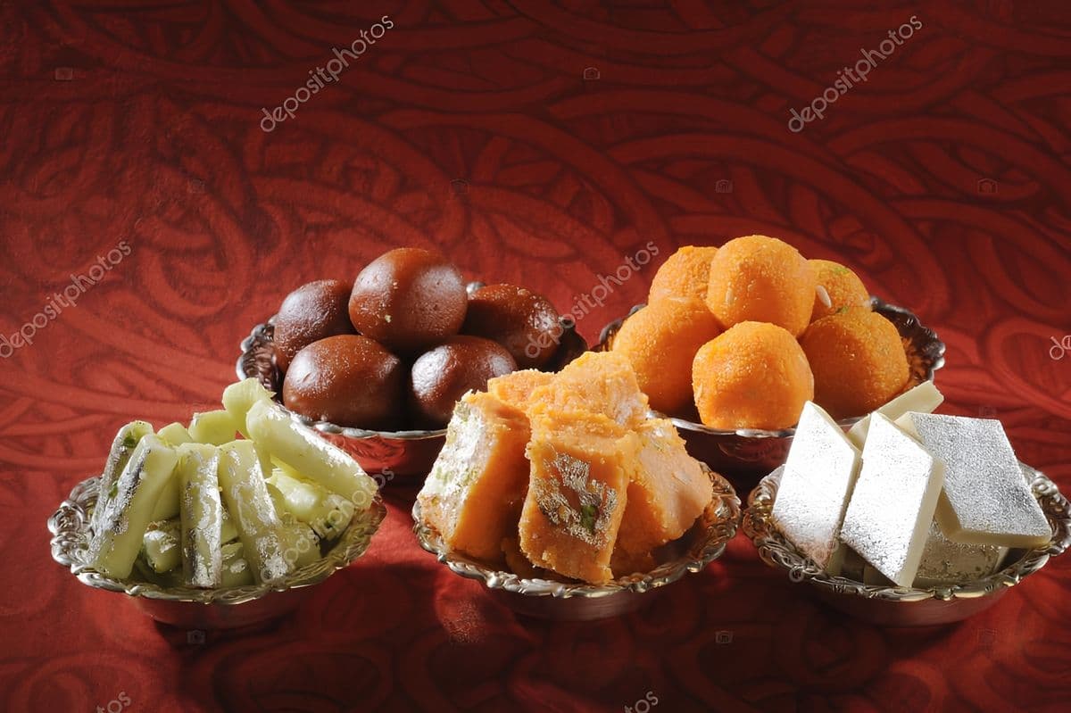 Assorted Indian Sweets (lb)