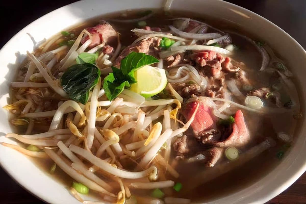 36. Sliced Beef Rice Noodle Soup