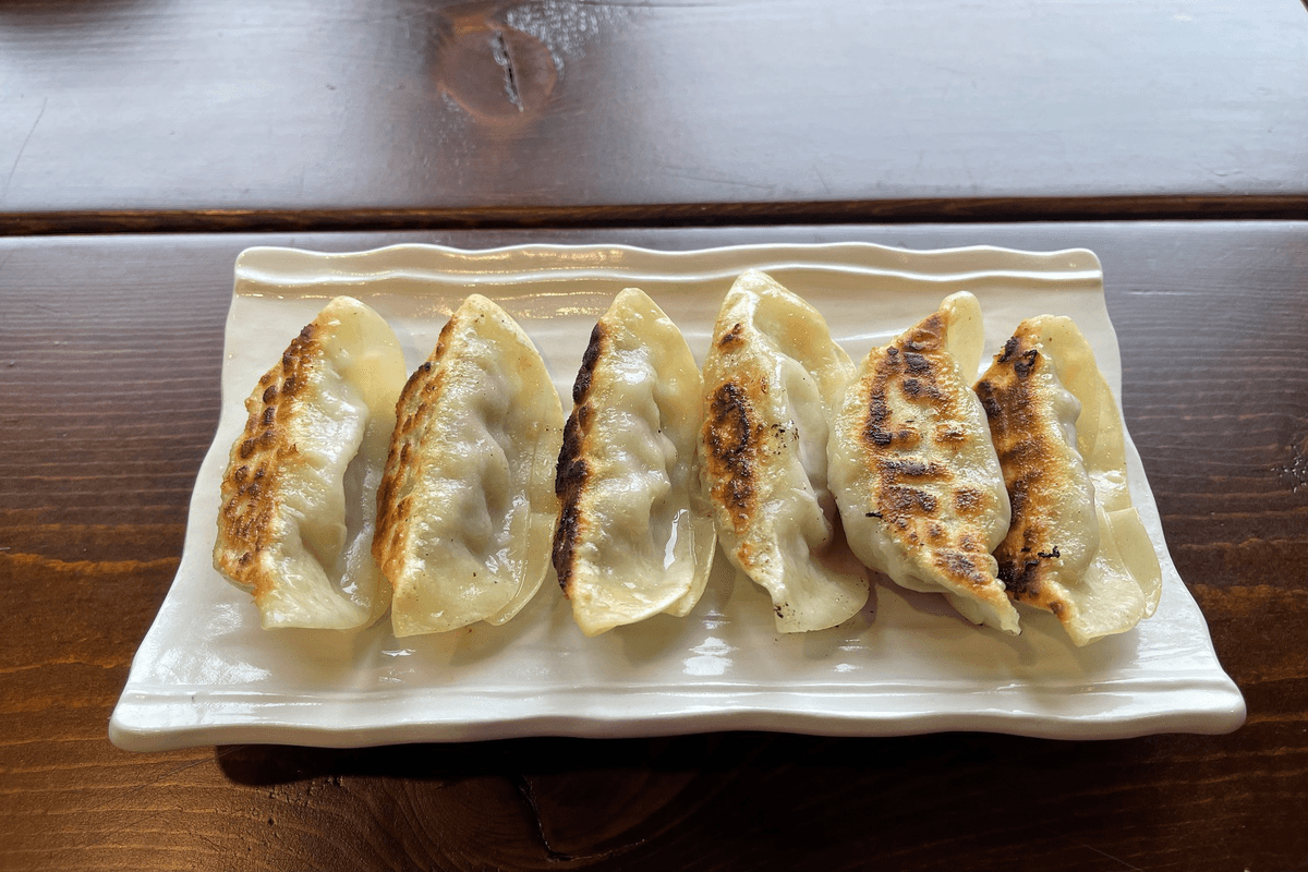 Pork Gyoza (6 pcs) / 日式煎饺