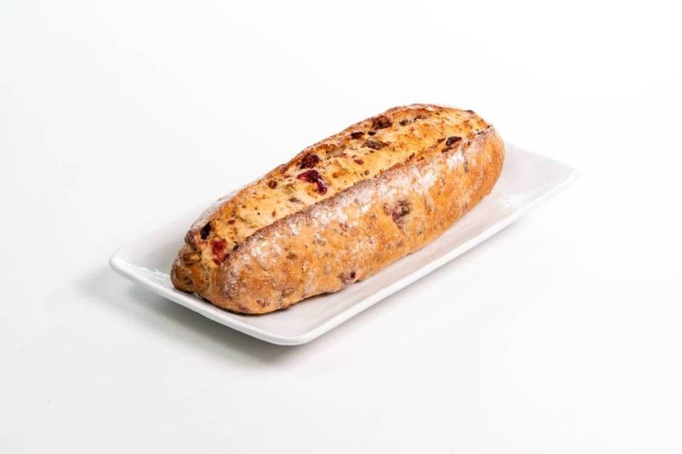 Pain Figues, fruits rouges et grains / Fig, Red Fruit & Grains Loaf