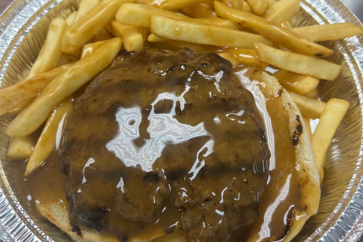 Hot Home Burger with Fries