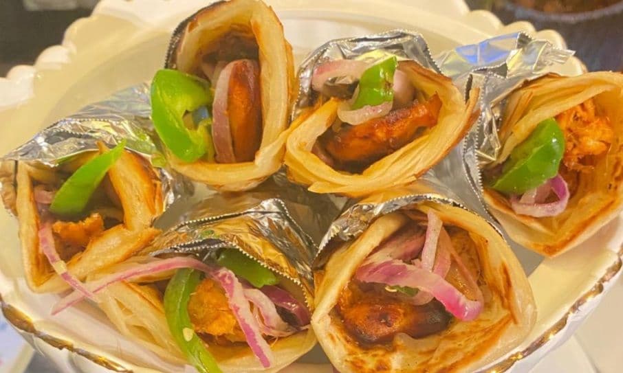Anda (Egg) Roll