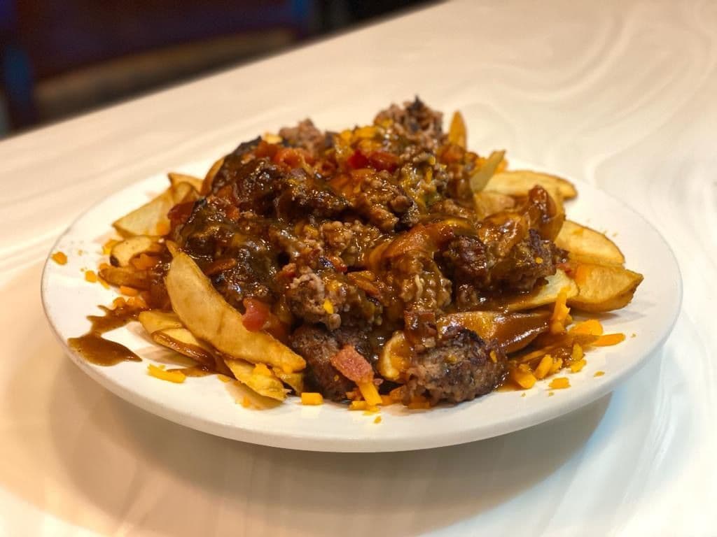 Cheeseburger Poutine