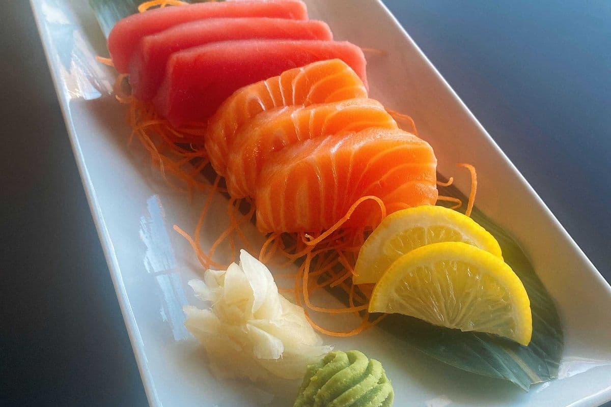 Salmon & Tuna Sashimi (6pcs)