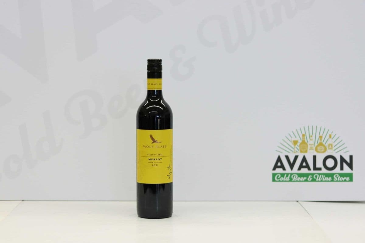 Wolf Blass Yellow Label Merlot 750ml Bottle (1 x 750ml)