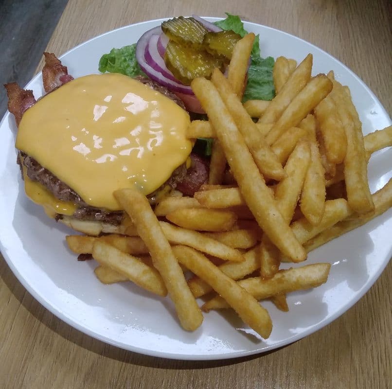Double Bacon Cheese Burger