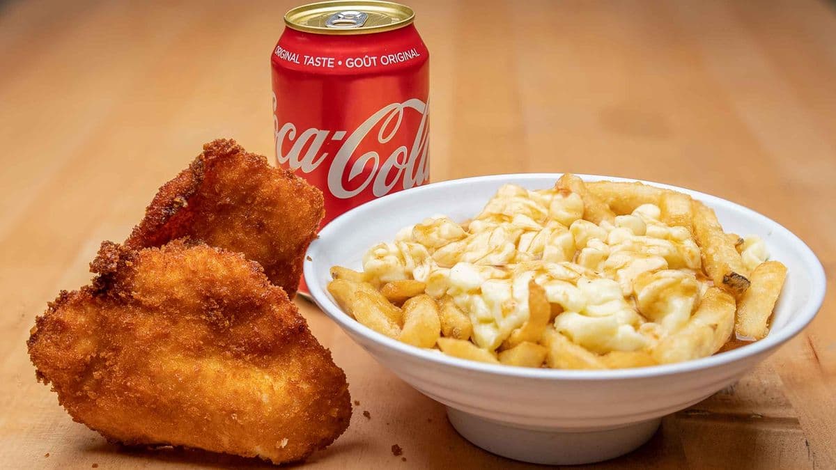 Combo #1 - Lanières de poulet (2) et poutine / Chicken Tenders (2) and Jnr Poutine