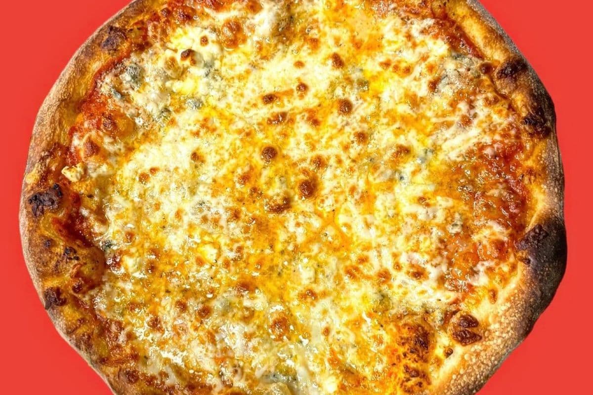 Petite pizza au fromage 10" / 10" Small Cheese Pizza