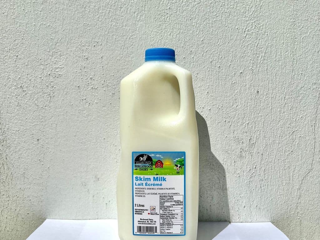 BIRCHWOOD SKIM MILK 2L (LOCAL MILK)