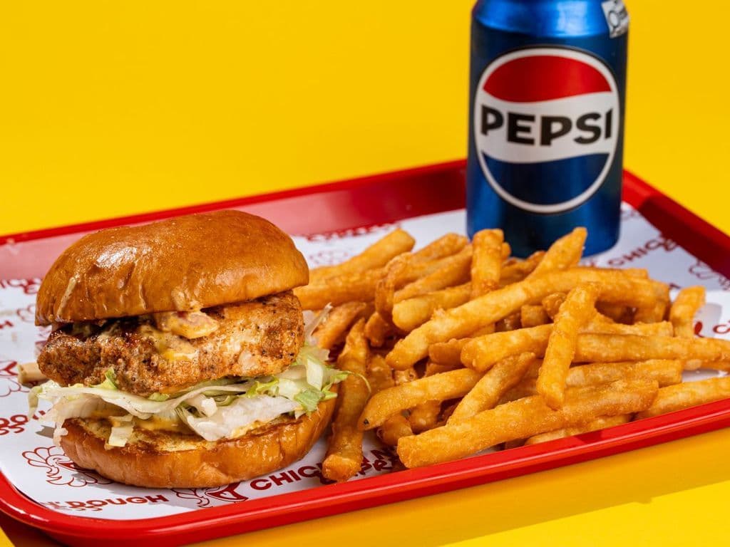CND Grilled Chicken Sandwich Combo 