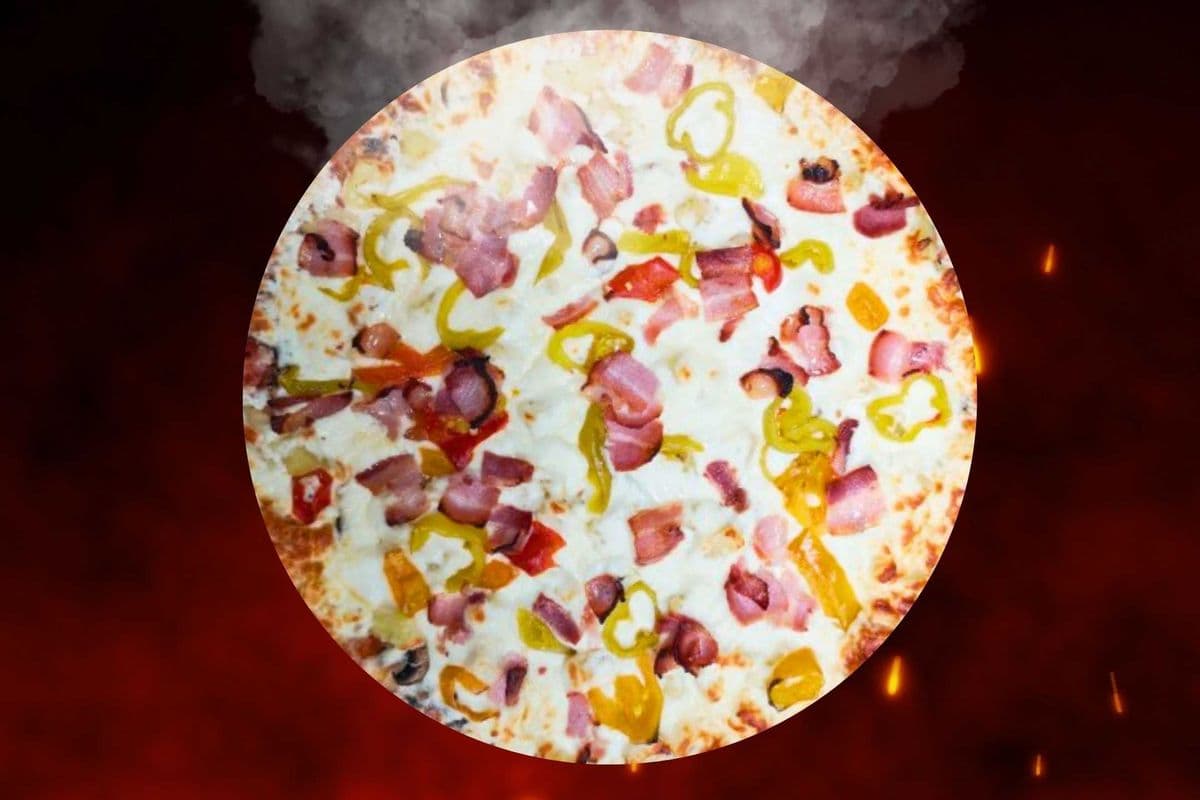 Medium Spicy Sweet Polynesian Pizza