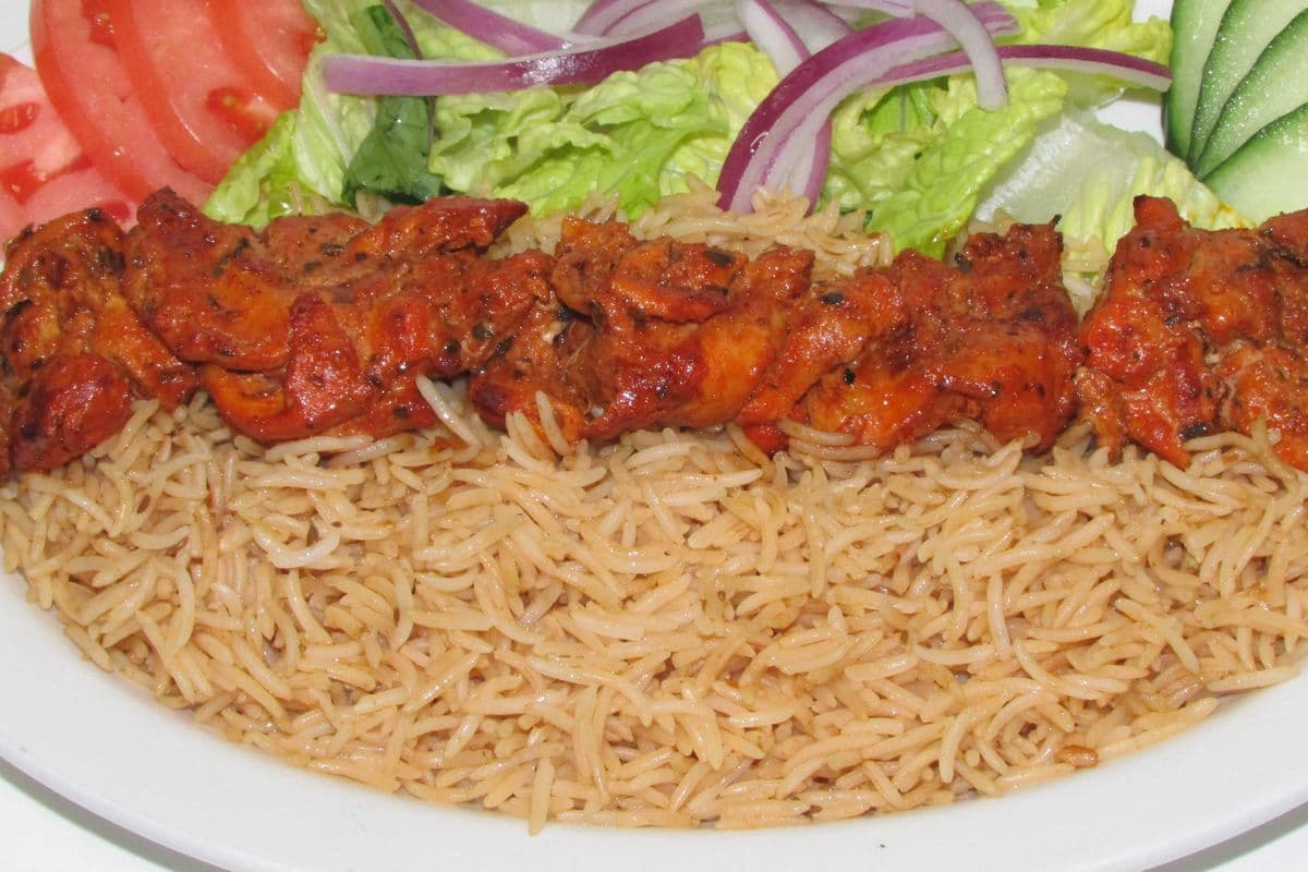 #9. Spicy Chicken Tikka Dinner Platter