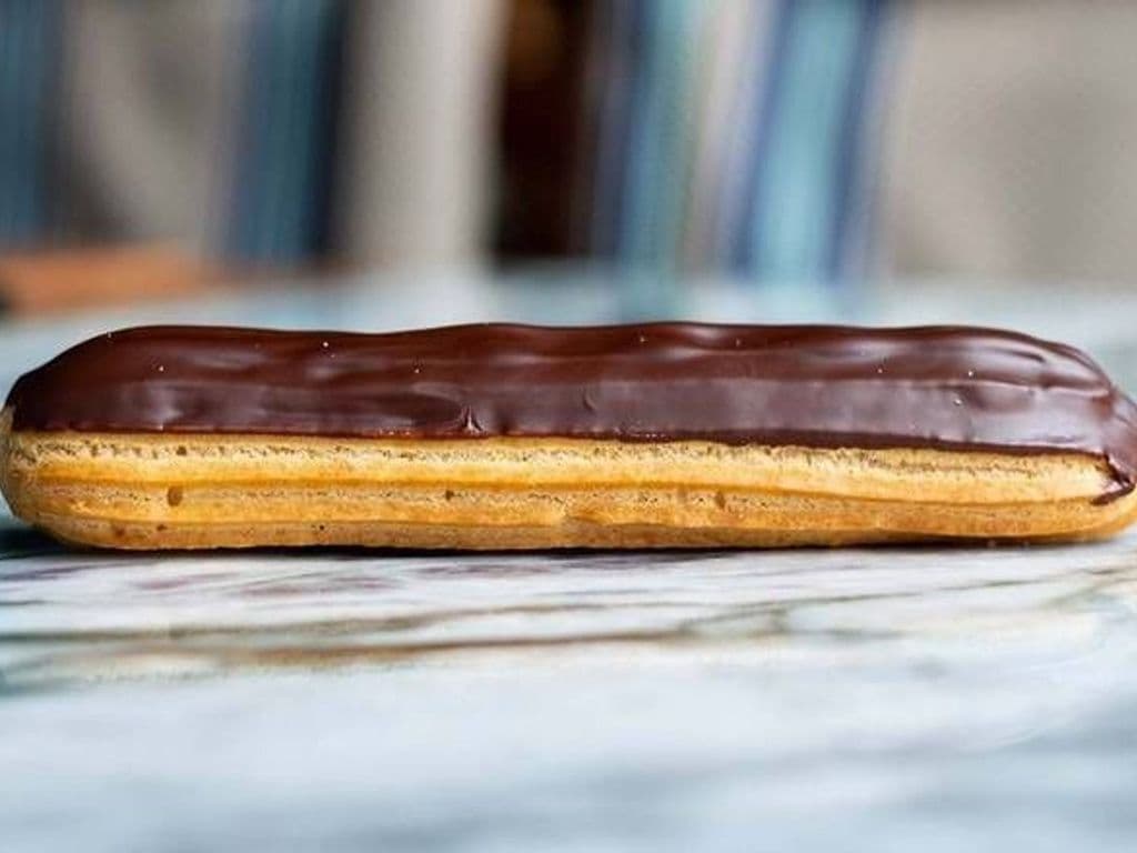 Chocolate Eclair