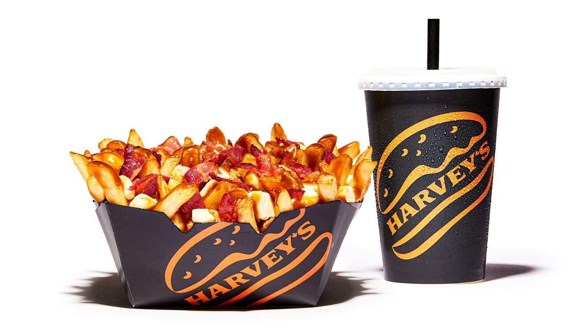 Poutine Bacon double fromage, grand format, avec boisson