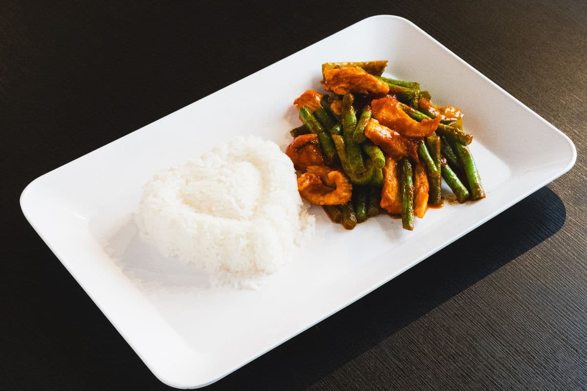 L8. Spicy Pad Prik Khing with Rice