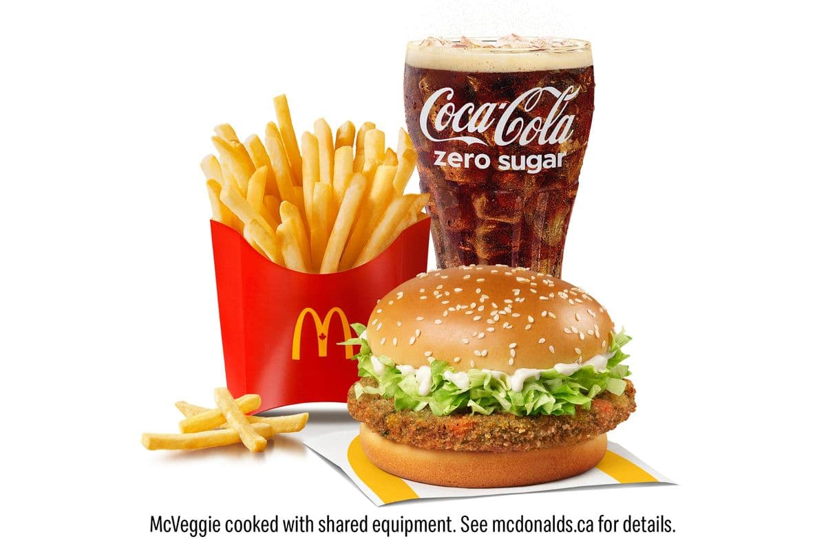 McVeggie Extra Value Meal [820-1030 Cals]