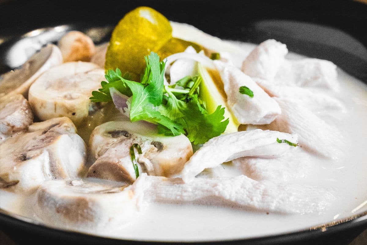 NS7. Tom Kha Noodle Soup