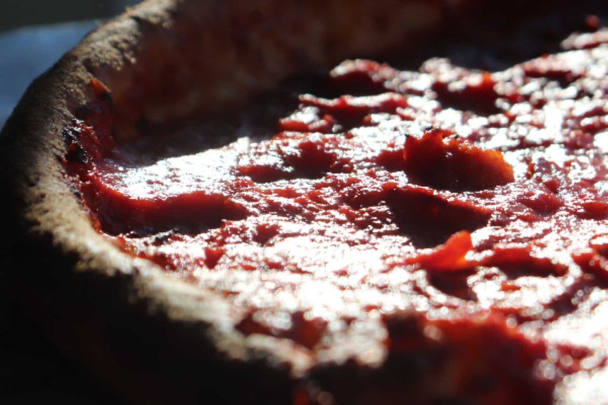 Chicago Deep Dish ( 8 Slice )