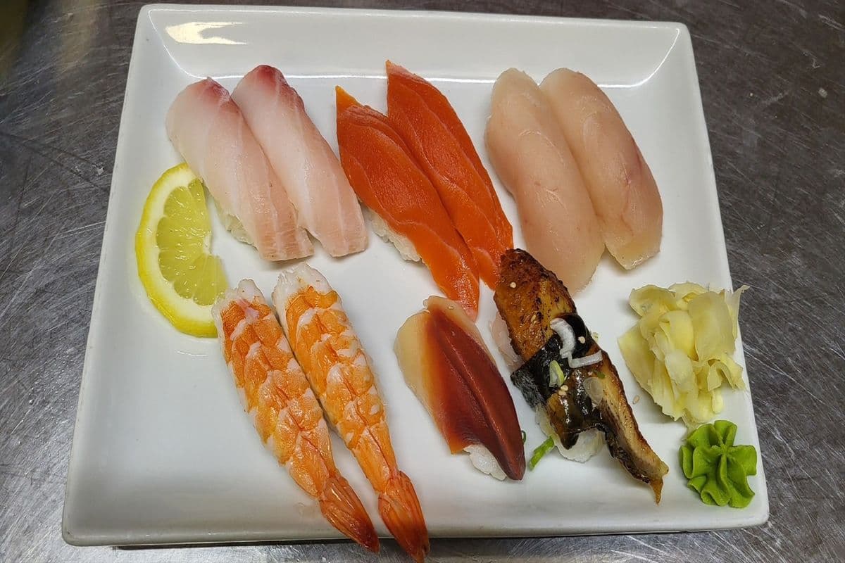 Nigiri Sushi Dinner