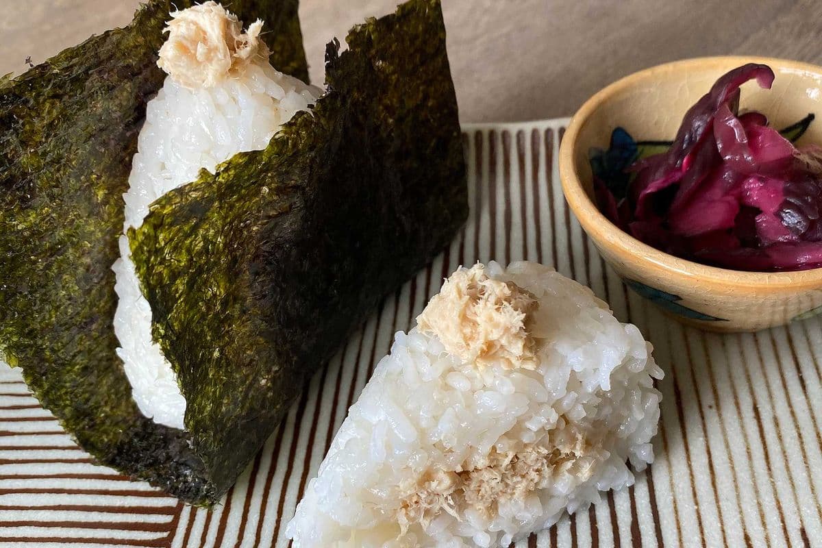 Onigiri Tuna Mayo Onigiri