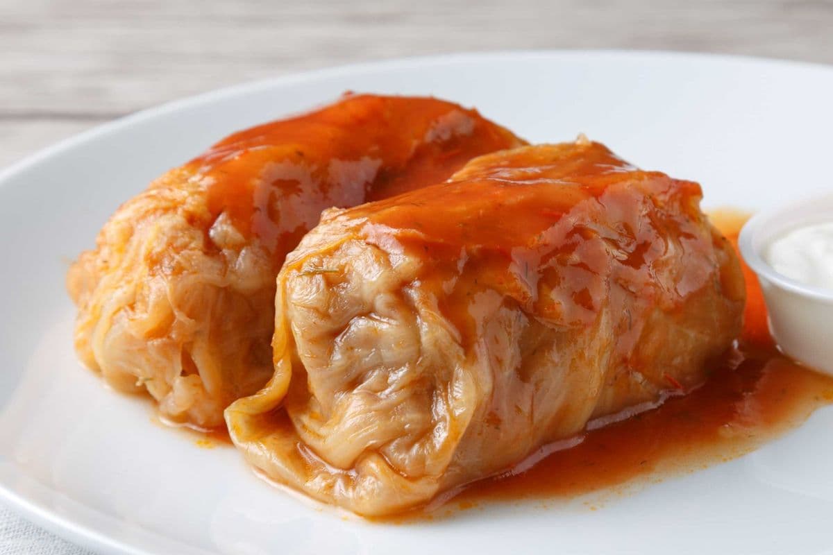 Two Cabbage Rolls + Tomato Sauce + Sour Cream + Baguette Bread 2 pcs