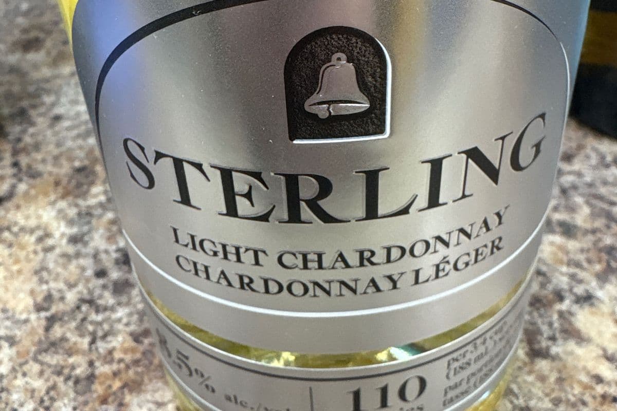 Sterling vintner's lighter chardonnay 750ml (1 x 750ml)