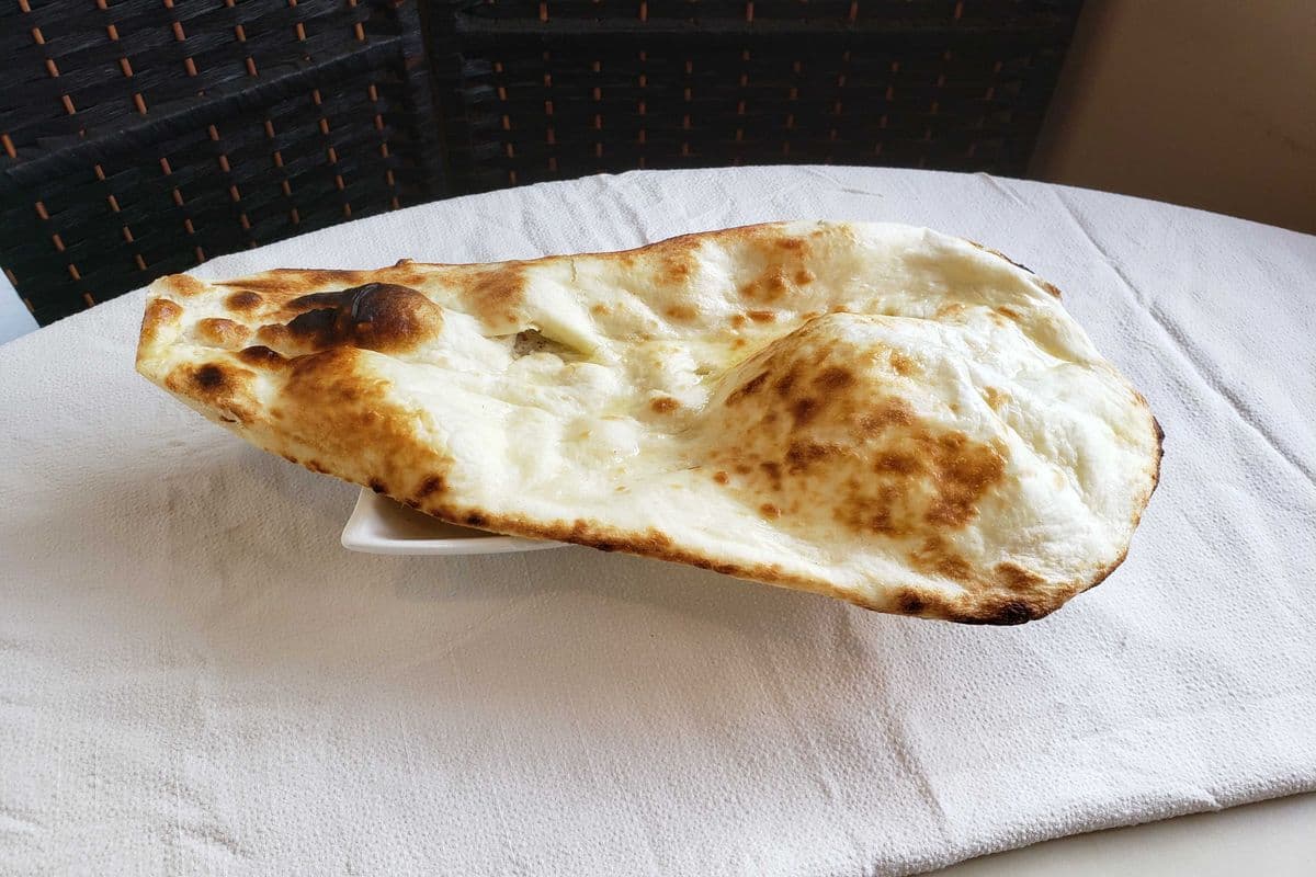 Tandoori Naan Butter
