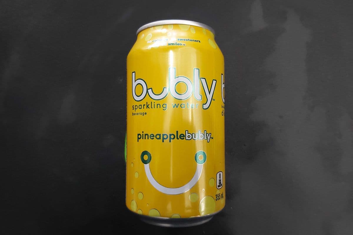 Nouveau! Bubly d'eau pétillante Ananas / Sparkling Water Pineapple