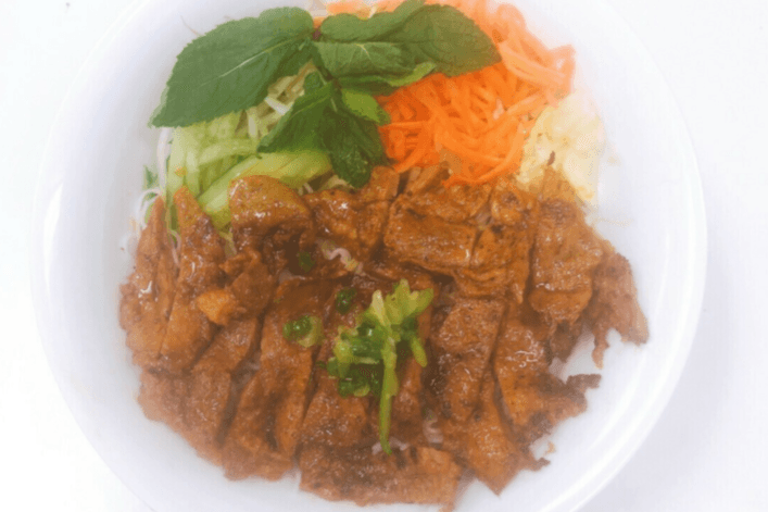 409. Vermicelli with Grilled Pork - Bun Thit Nuong