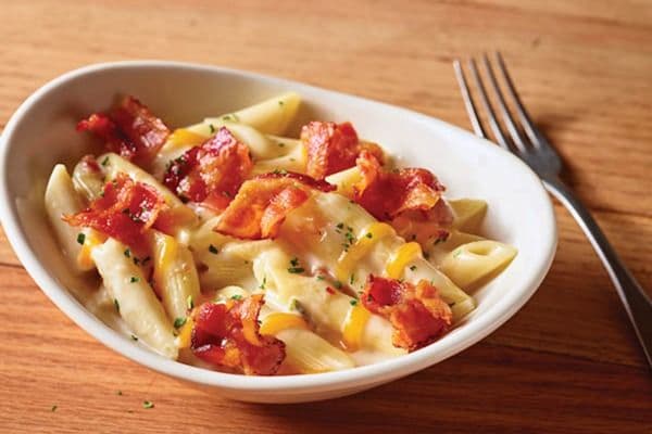 Side of 4-Cheese Mac and Cheese with Bacon