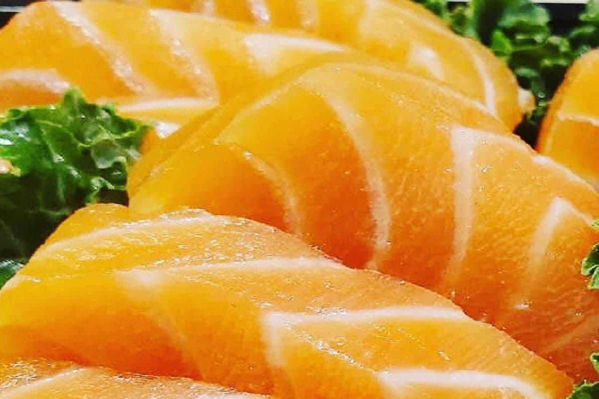 Salmon Sashimi (3 pcs)