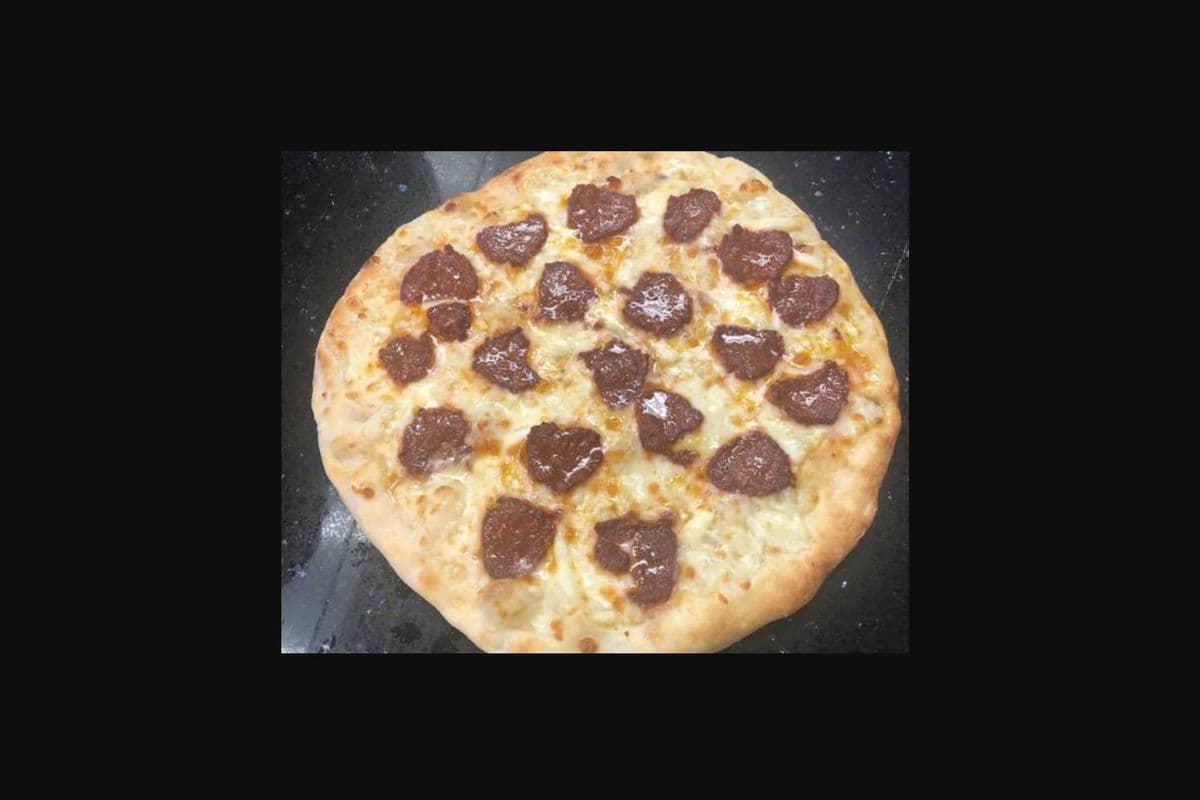 Donair pie
